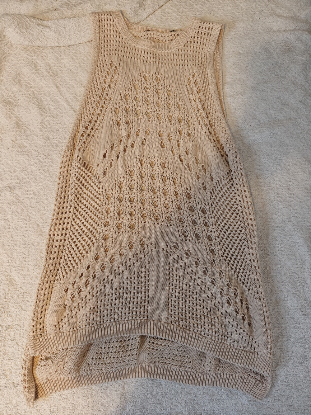 BCBG Beige Crochet Knit Sleeveless Top Size XS/S